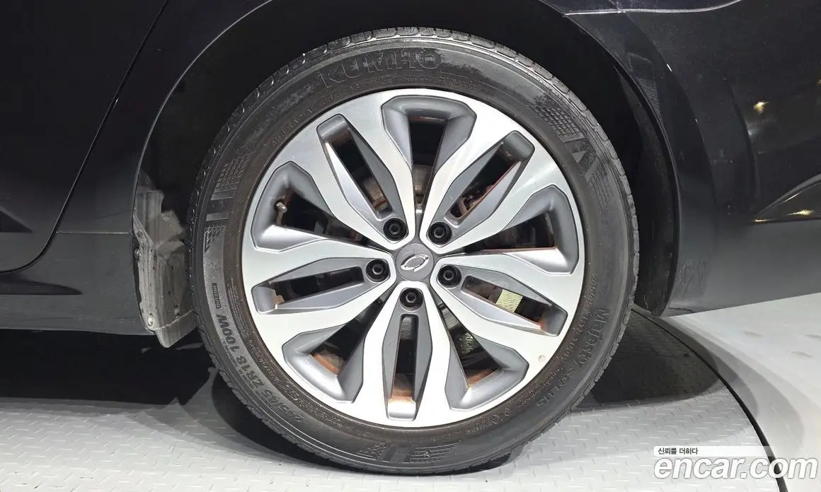 Renault (Samsung) SM6 2016 2.0 автомат (гидро), фото 7 Renault (Samsung) SM6 2016 2.0 автомат (гидро), фото 7