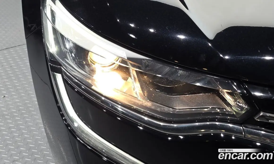 Renault (Samsung) SM6 2016 2.0 автомат (гидро), фото 8 Renault (Samsung) SM6 2016 2.0 автомат (гидро), фото 8