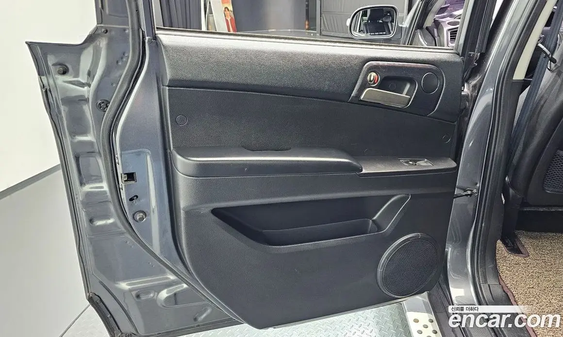 SsangYong Korando 2016 2.0 автомат (гидро), фото 15