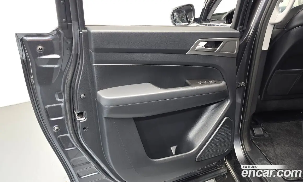SsangYong Rexton 2018 2.2 автомат (гидро), фото 15