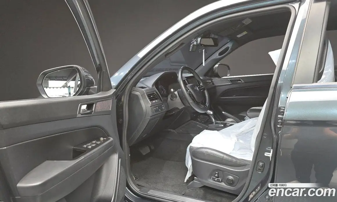 SsangYong Rexton 2021 2.2 автомат (гидро), фото 13