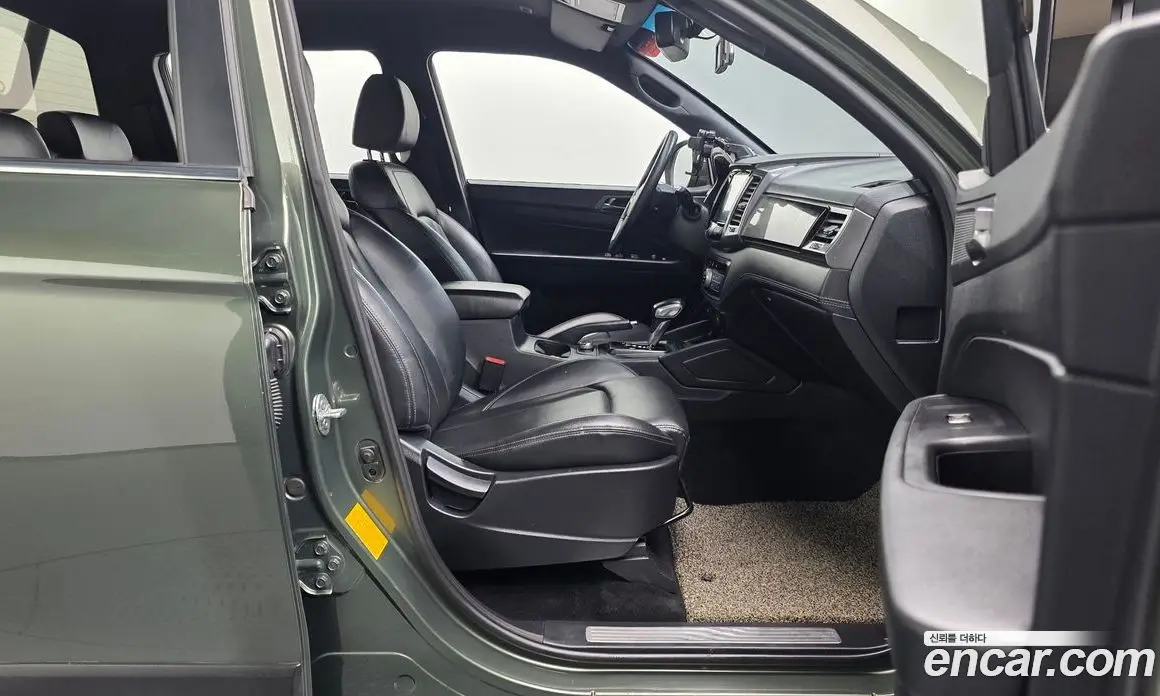SsangYong Rexton 2021 2.2 автомат (гидро), фото 15