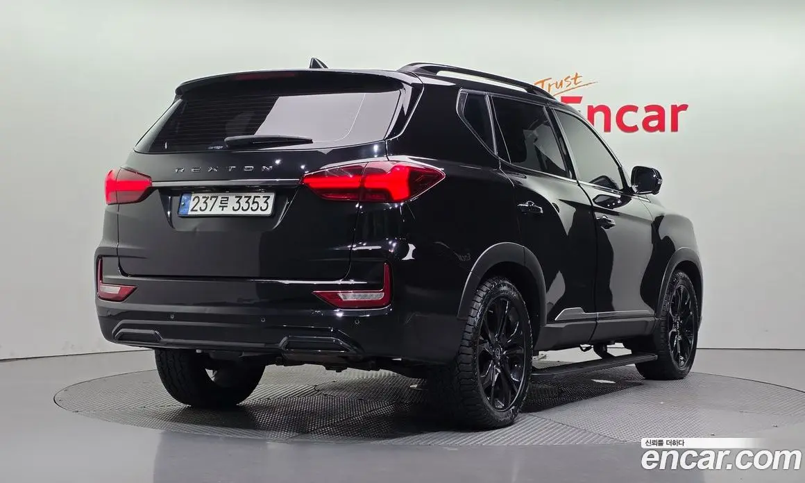 SsangYong Rexton 2022 2.2 автомат (гидро), фото 2 SsangYong Rexton 2022 2.2 автомат (гидро), фото 2