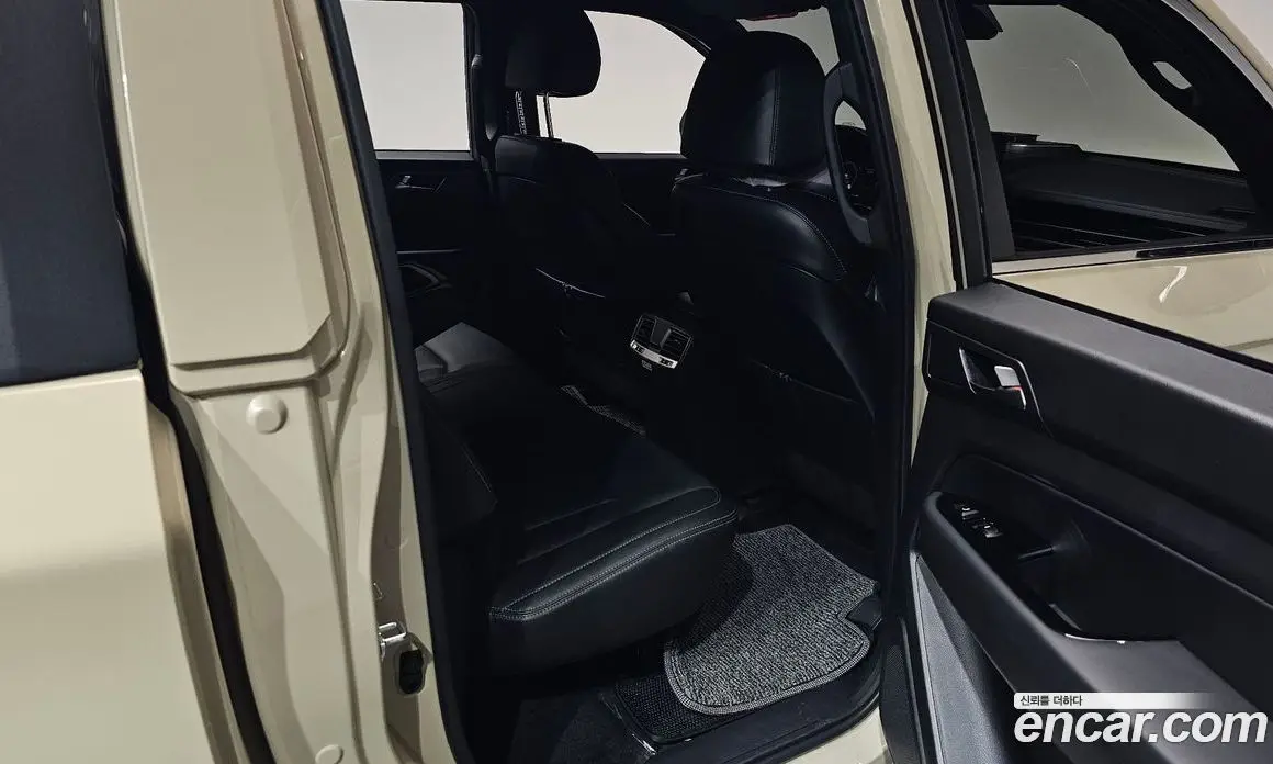 SsangYong Rexton 2024 2.2 автомат (гидро), фото 17 SsangYong Rexton 2024 2.2 автомат (гидро), фото 17