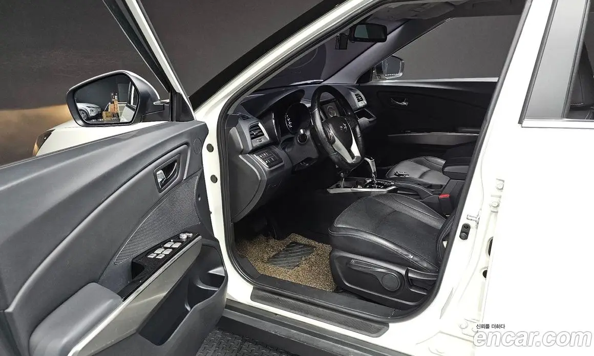 SsangYong TIBOLI 2015 1.6 автомат (гидро), фото 12 SsangYong TIBOLI 2015 1.6 автомат (гидро), фото 12