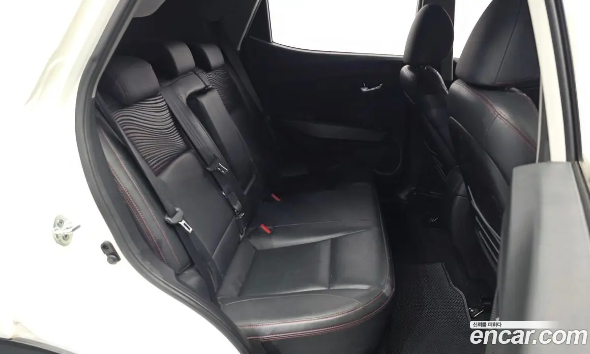 SsangYong TIBOLI 2016 1.6 автомат (гидро), фото 17