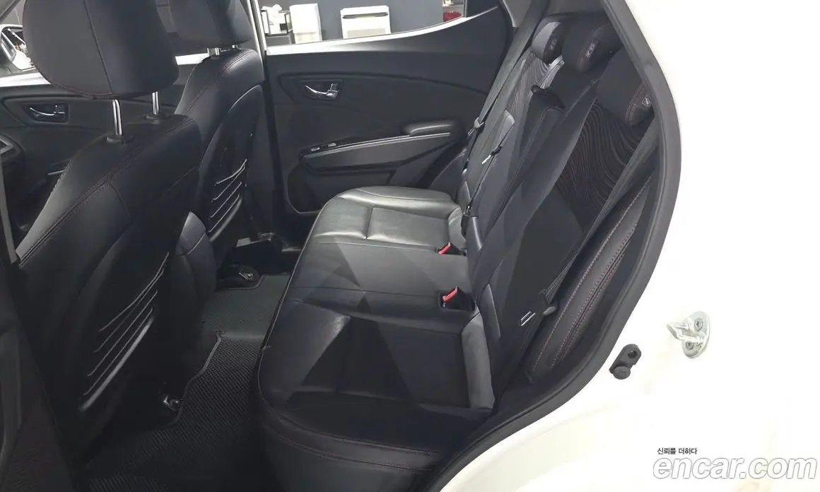 SsangYong TIBOLI 2016 1.6 автомат (гидро), фото 18