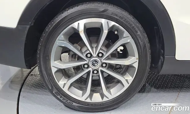 SsangYong TIBOLI 2016 1.6 автомат (гидро), миниатюра 5