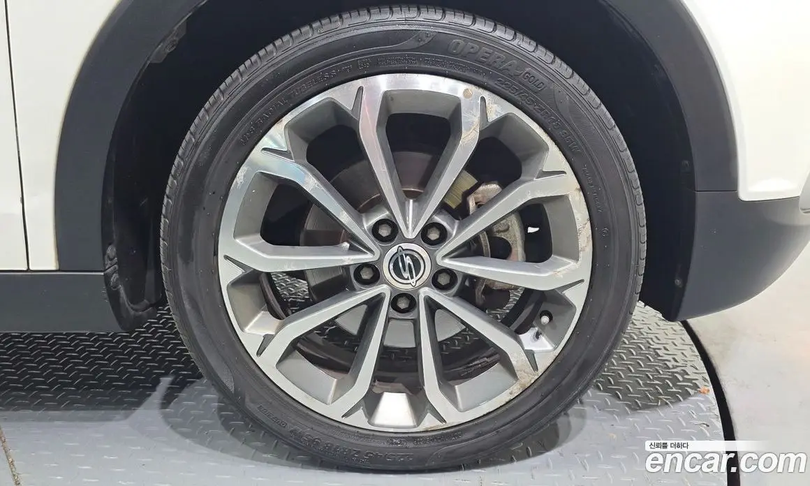 SsangYong TIBOLI 2016 1.6 автомат (гидро), фото 7