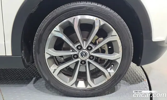 SsangYong TIBOLI 2016 1.6 автомат (гидро), миниатюра 7