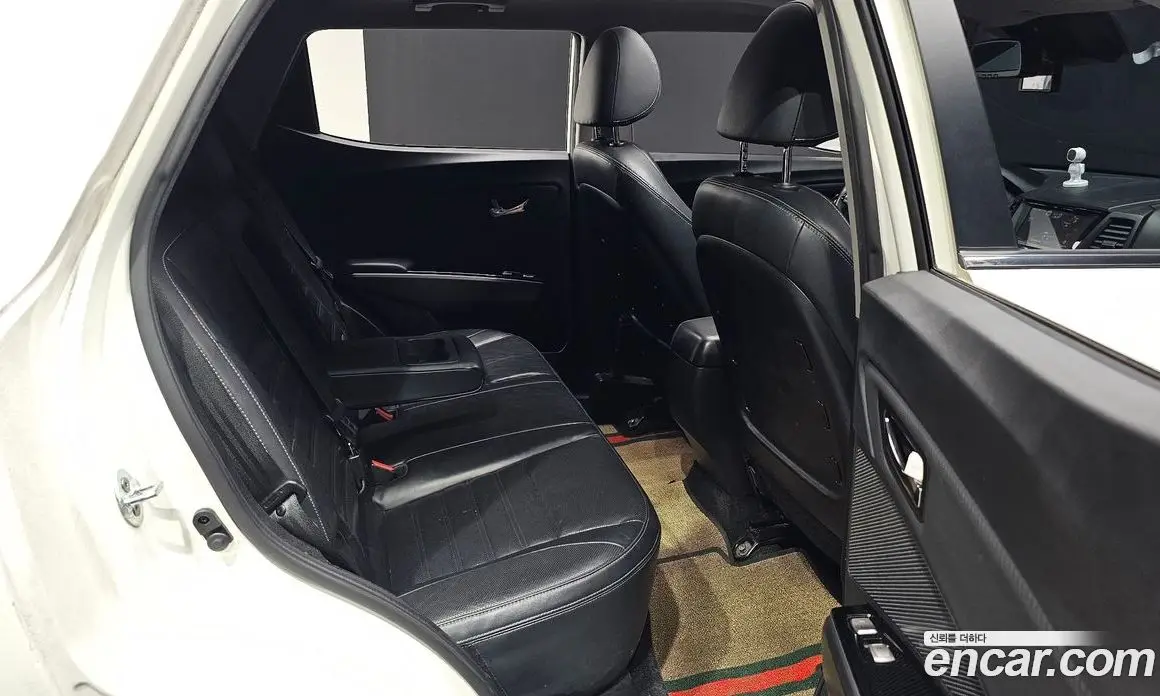 SsangYong TIBOLI 2017 1.6 автомат (гидро), фото 17 SsangYong TIBOLI 2017 1.6 автомат (гидро), фото 17