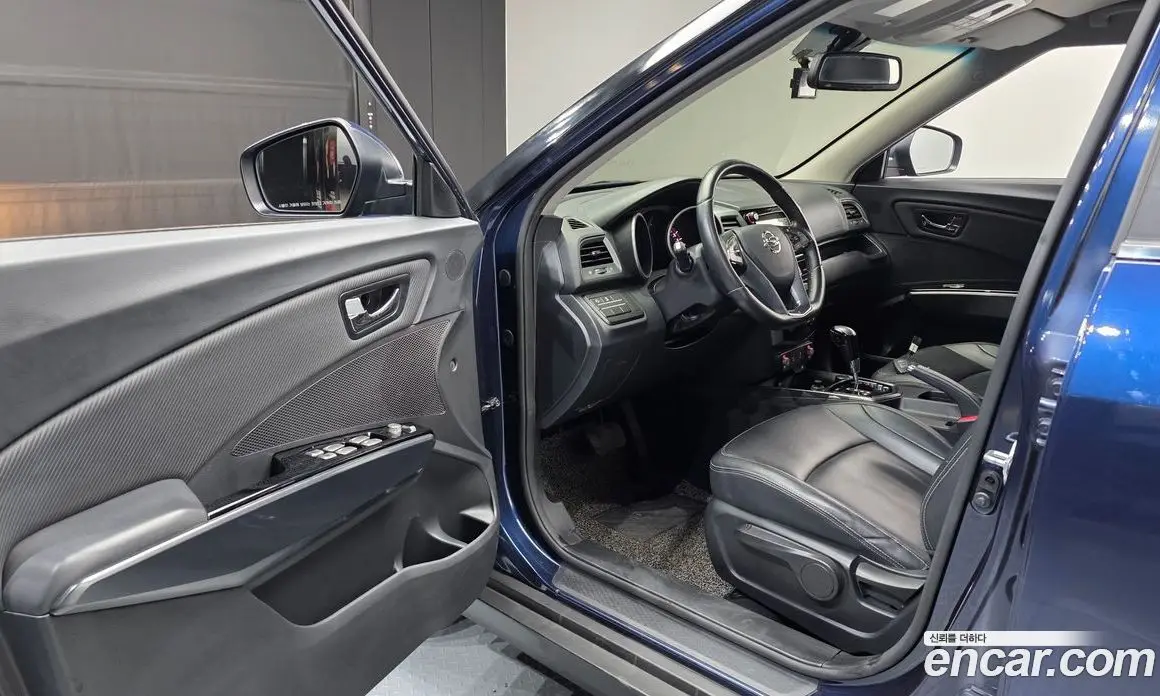 SsangYong TIBOLI 2018 1.6 автомат (гидро), фото 13