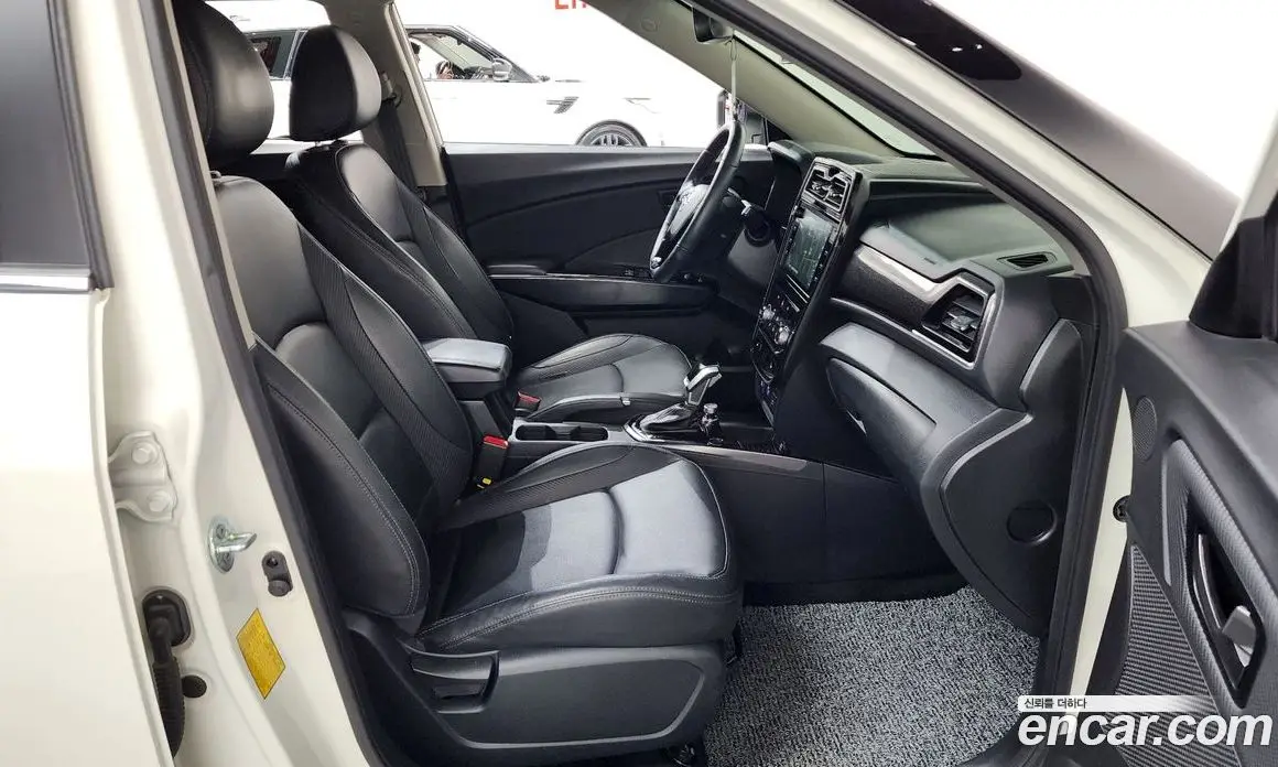 SsangYong TIBOLI 2021 1.5 автомат (гидро), фото 16