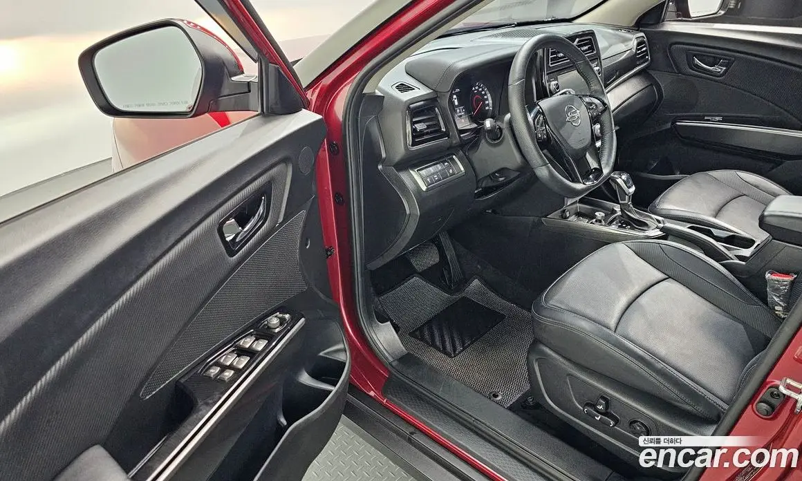 SsangYong TIBOLI 2022 1.5 автомат (гидро), фото 13 SsangYong TIBOLI 2022 1.5 автомат (гидро), фото 13