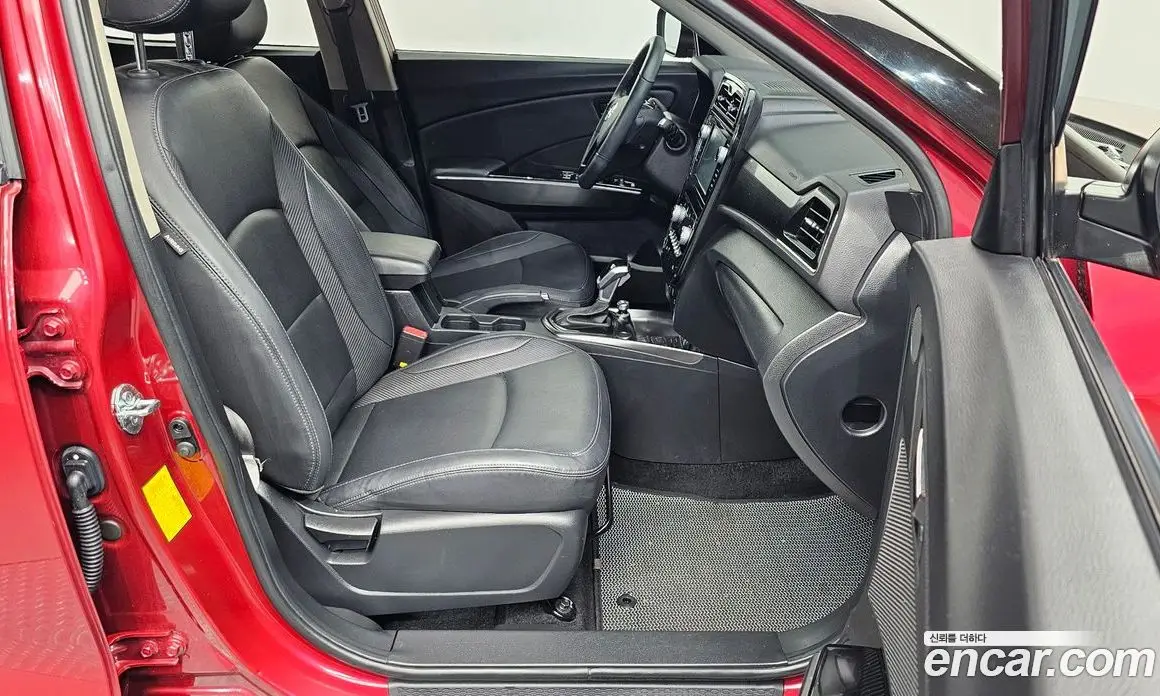 SsangYong TIBOLI 2022 1.5 автомат (гидро), фото 16 SsangYong TIBOLI 2022 1.5 автомат (гидро), фото 16