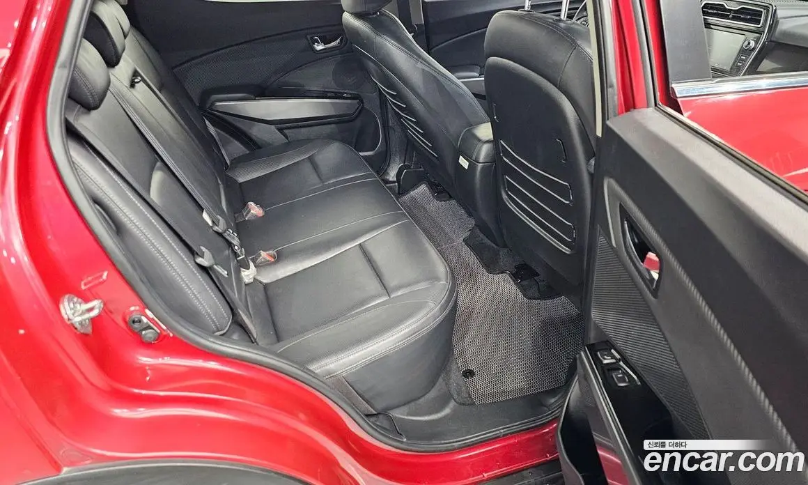 SsangYong TIBOLI 2022 1.5 автомат (гидро), фото 18 SsangYong TIBOLI 2022 1.5 автомат (гидро), фото 18