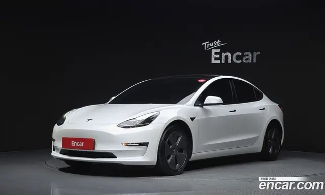 Tesla Model 3, 2022, 120 668 км