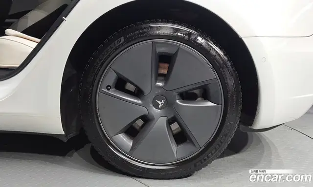 Tesla Model 3 2022 0.2 автомат (гидро), миниатюра 7