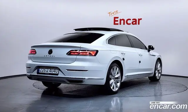 Volkswagen Arteon 2023 2.0 автомат (гидро), миниатюра 2 Volkswagen Arteon 2023 2.0 автомат (гидро), миниатюра 2