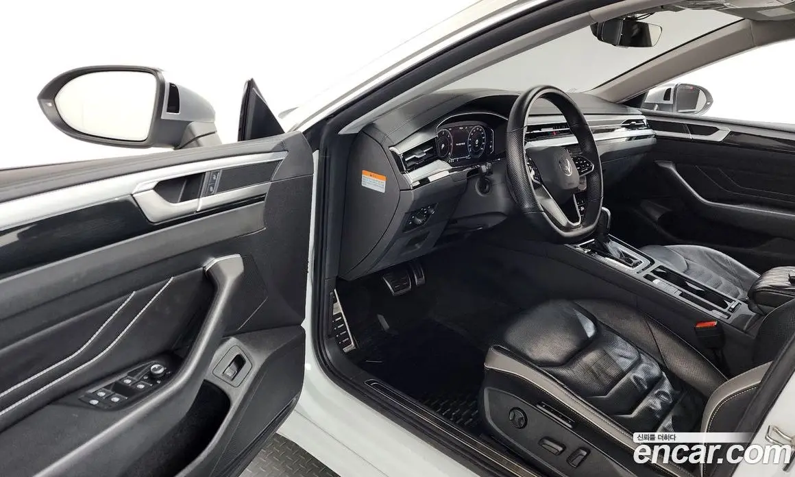 Volkswagen Arteon 2023 2.0 автомат (гидро), фото 13 Volkswagen Arteon 2023 2.0 автомат (гидро), фото 13