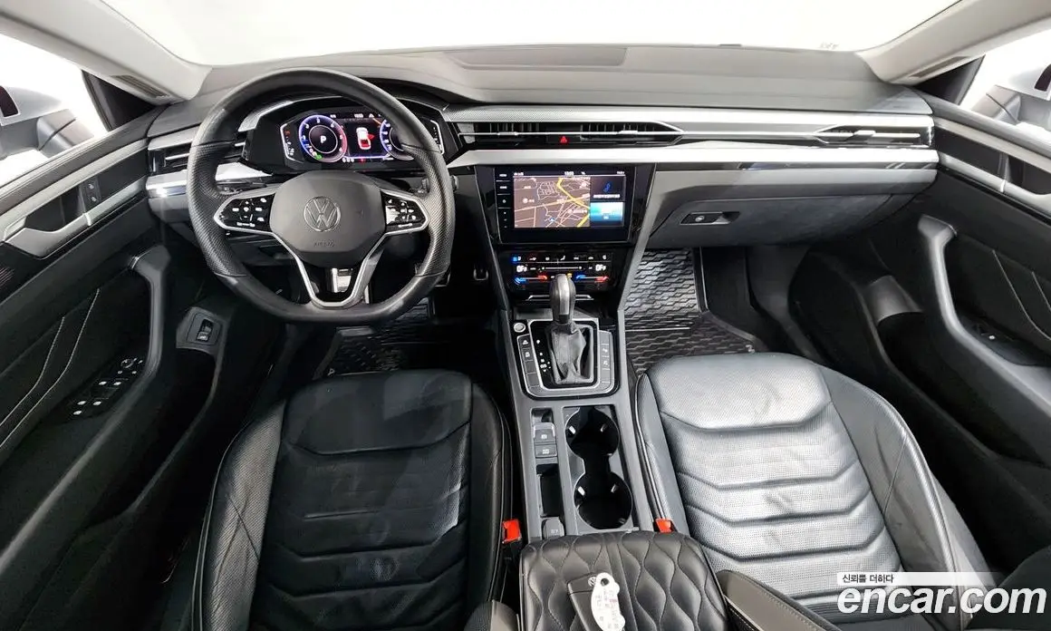 Volkswagen Arteon 2023 2.0 автомат (гидро), фото 10 Volkswagen Arteon 2023 2.0 автомат (гидро), фото 10