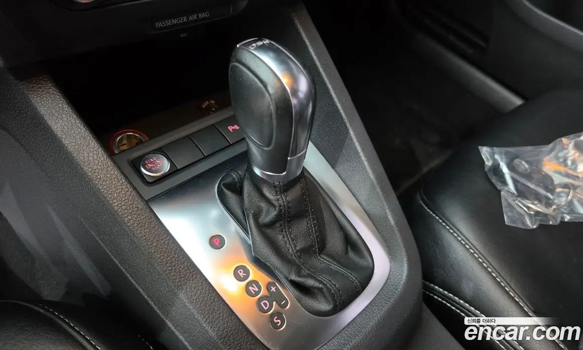 Volkswagen Jetta 2012 2.0 автомат (гидро), фото 11