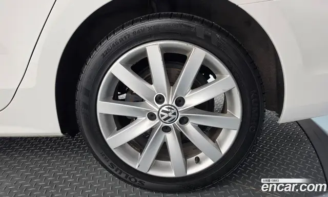 Volkswagen Jetta 2012 2.0 автомат (гидро), миниатюра 6