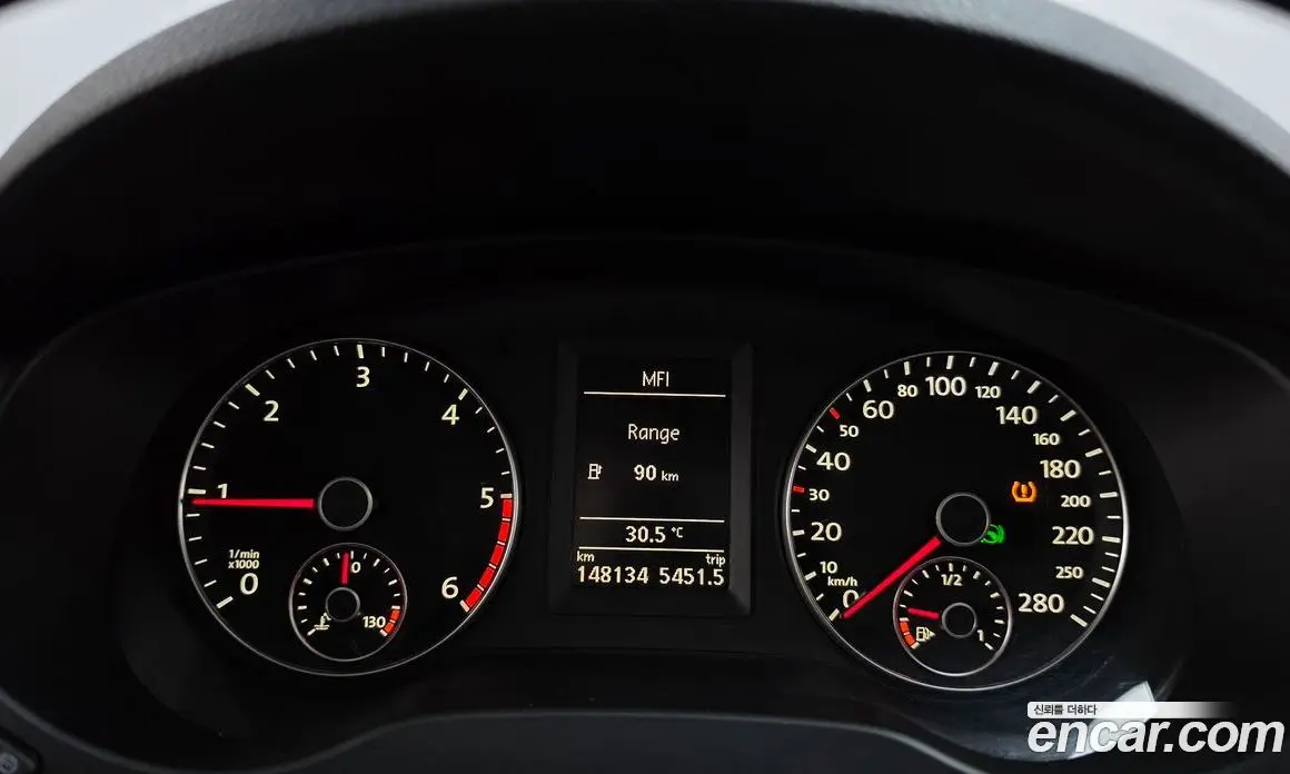 Volkswagen Jetta 2012 2.0 автомат (гидро), фото 10
