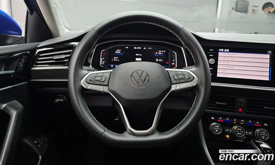 Volkswagen Jetta 2023 1.5 автомат (гидро), фото 20