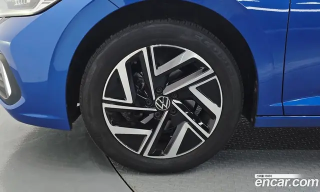 Volkswagen Jetta 2023 1.5 автомат (гидро), миниатюра 5