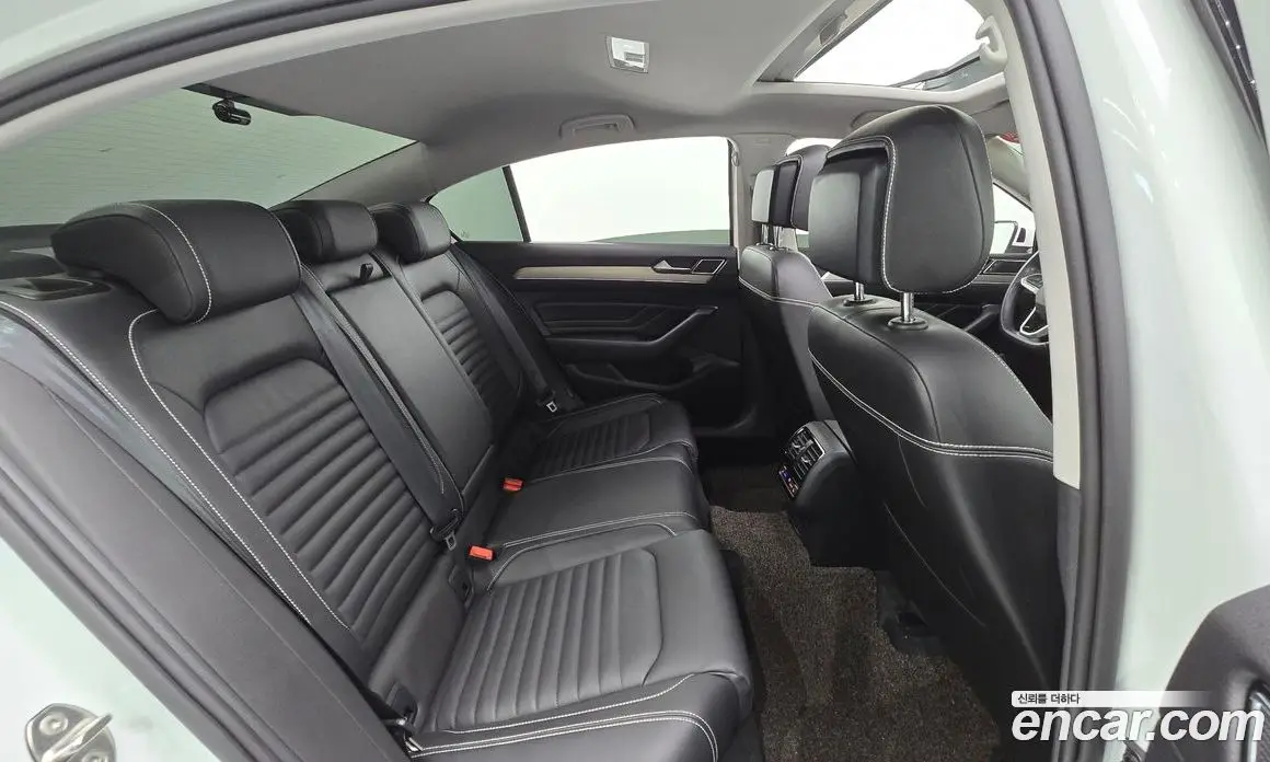 Volkswagen Passat 2021 2.0 автомат (гидро), фото 12 Volkswagen Passat 2021 2.0 автомат (гидро), фото 12
