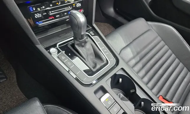 Volkswagen Passat 2021 2.0 автомат (гидро), миниатюра 9 Volkswagen Passat 2021 2.0 автомат (гидро), миниатюра 9