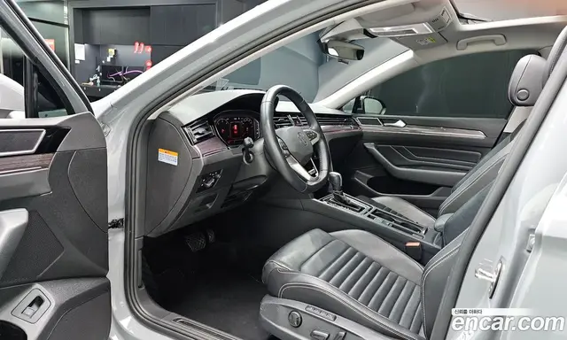 Volkswagen Passat 2022 2.0 автомат (гидро), миниатюра 12