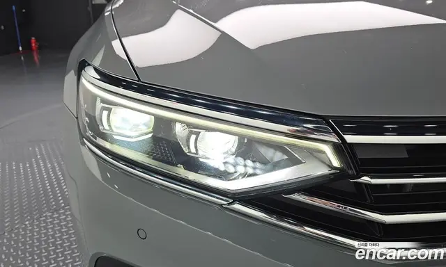 Volkswagen Passat 2022 2.0 автомат (гидро), миниатюра 7 Volkswagen Passat 2022 2.0 автомат (гидро), миниатюра 7