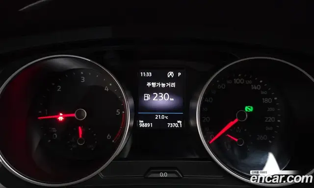Volkswagen Tiguan 2018 2.0 автомат (гидро), миниатюра 11