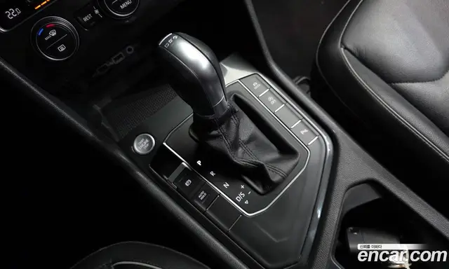 Volkswagen Tiguan 2018 2.0 автомат (гидро), миниатюра 12