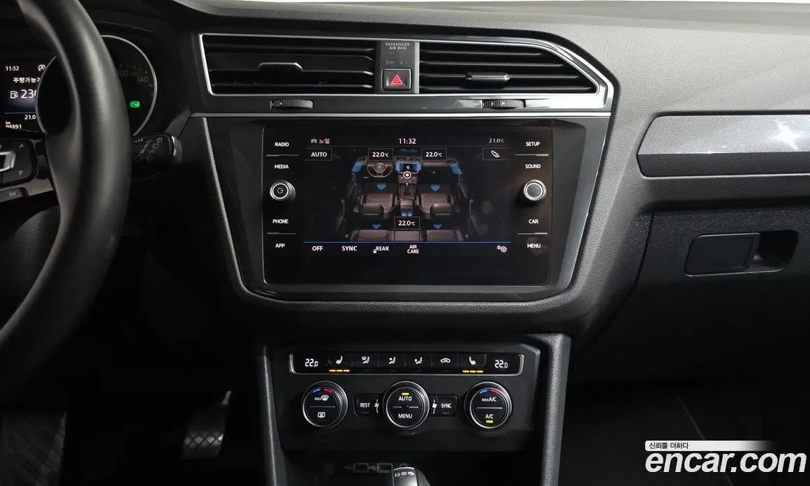 Volkswagen Tiguan 2018 2.0 автомат (гидро), фото 19