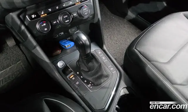 Volkswagen Tiguan 2020 2.0 автомат (гидро), миниатюра 12