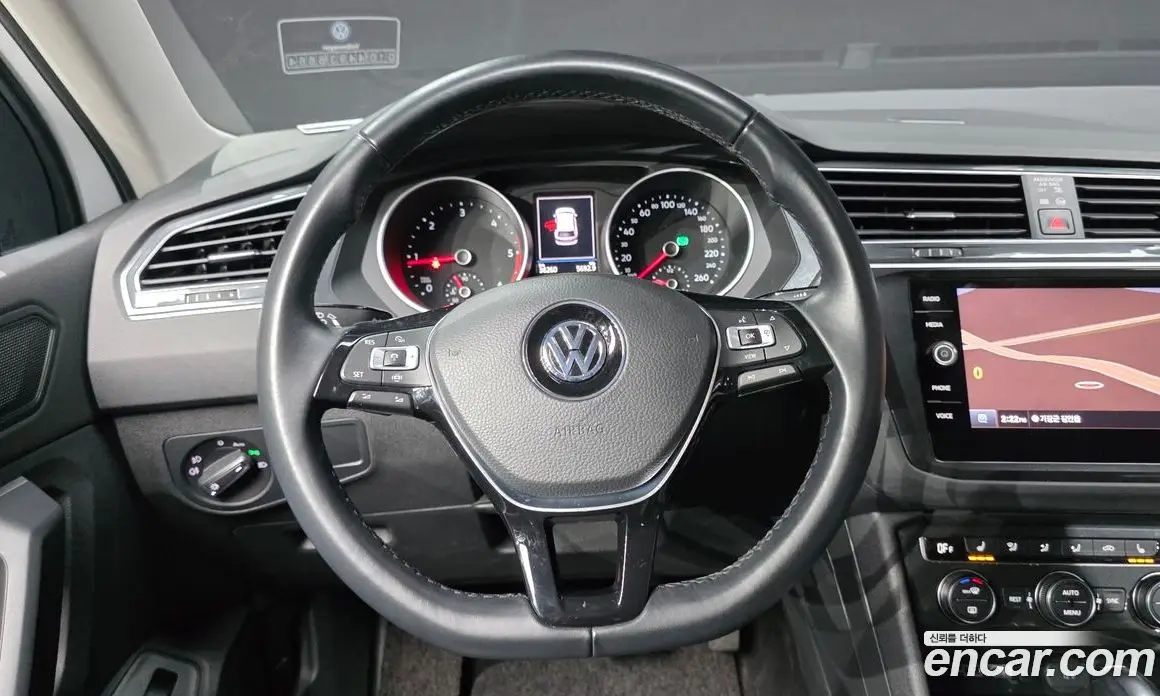 Volkswagen Tiguan 2020 2.0 автомат (гидро), фото 19 Volkswagen Tiguan 2020 2.0 автомат (гидро), фото 19