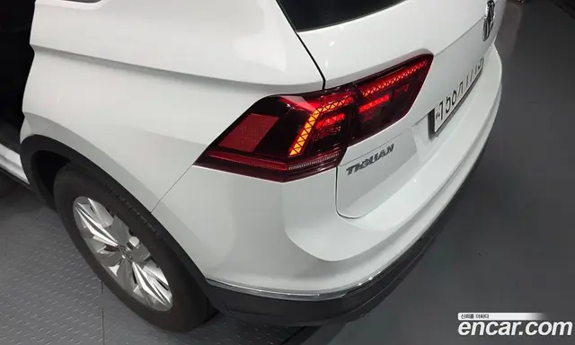 Volkswagen Tiguan 2020 2.0 автомат (гидро), миниатюра 9 Volkswagen Tiguan 2020 2.0 автомат (гидро), миниатюра 9