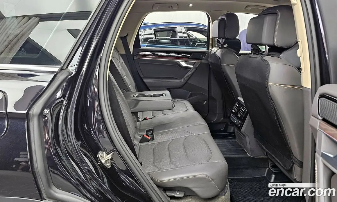 Volkswagen Touareg 2021 3.0 автомат (гидро), фото 18 Volkswagen Touareg 2021 3.0 автомат (гидро), фото 18
