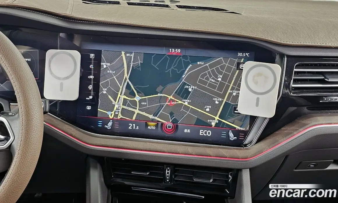 Volkswagen Touareg 2021 3.0 автомат (гидро), фото 20 Volkswagen Touareg 2021 3.0 автомат (гидро), фото 20