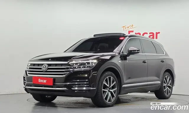 Volkswagen Touareg, 2023, 53 413 км