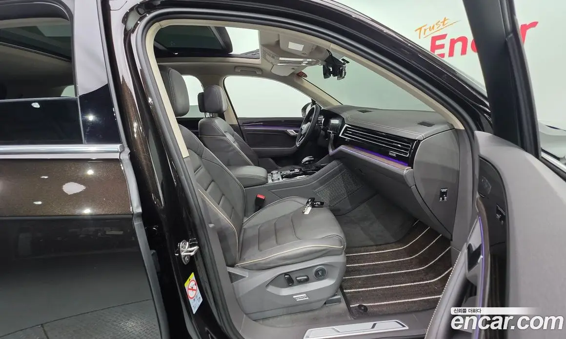 Volkswagen Touareg 2023 3.0 автомат (гидро), фото 16