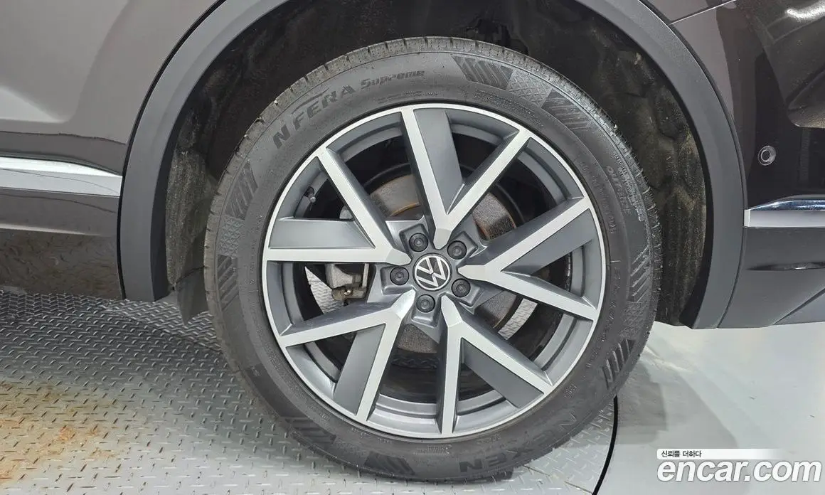 Volkswagen Touareg 2023 3.0 автомат (гидро), фото 7