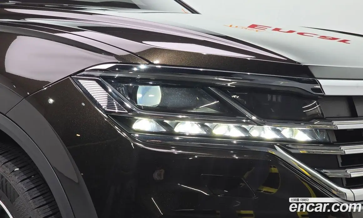 Volkswagen Touareg 2023 3.0 автомат (гидро), фото 8