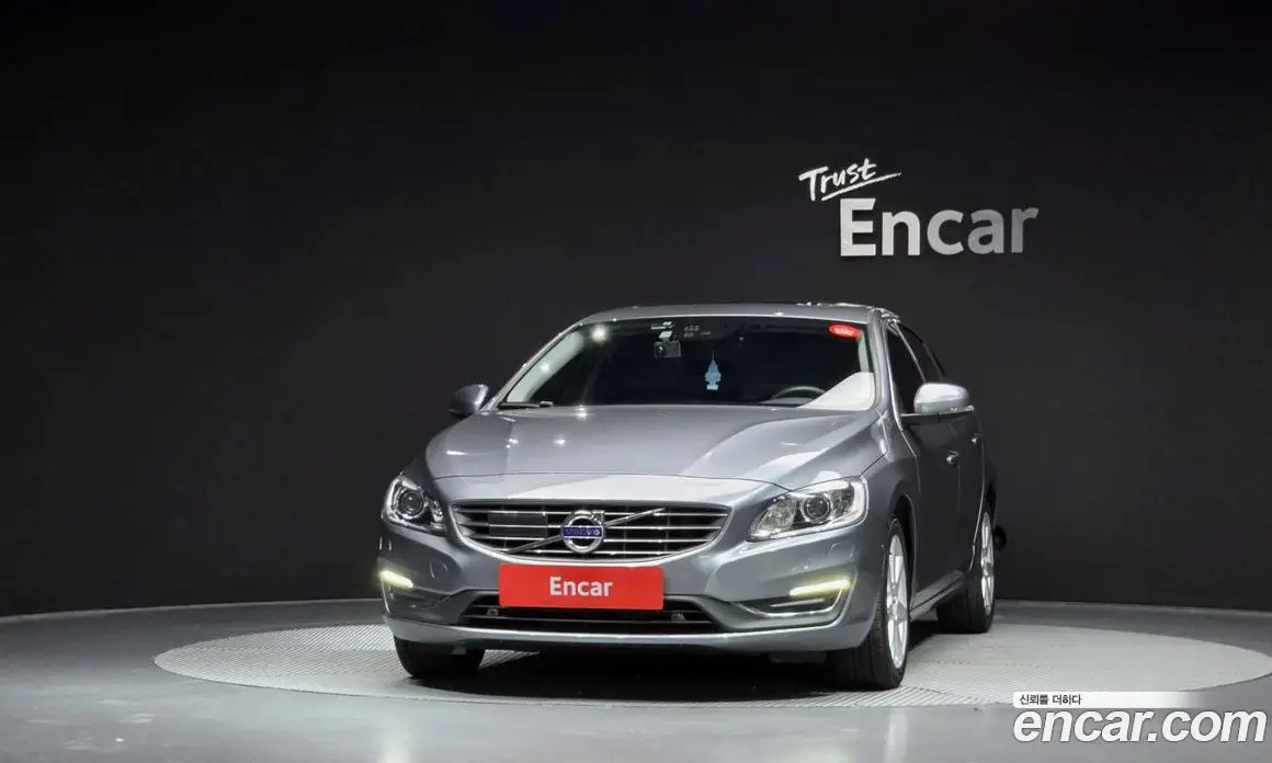 Volvo S60 2017 2.0 автомат (гидро), фото 3