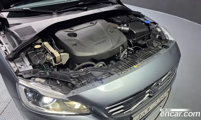 Volvo S60 2017 2.0 автомат (гидро), миниатюра 6