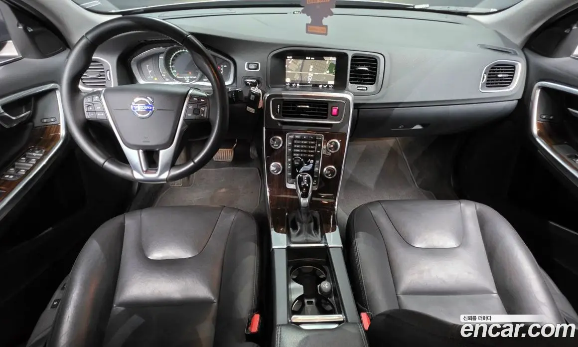 Volvo S60 2017 2.0 автомат (гидро), фото 10