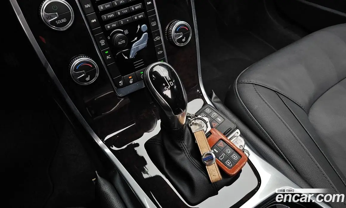 Volvo S80 2015 2.0 автомат (гидро), фото 11 Volvo S80 2015 2.0 автомат (гидро), фото 11